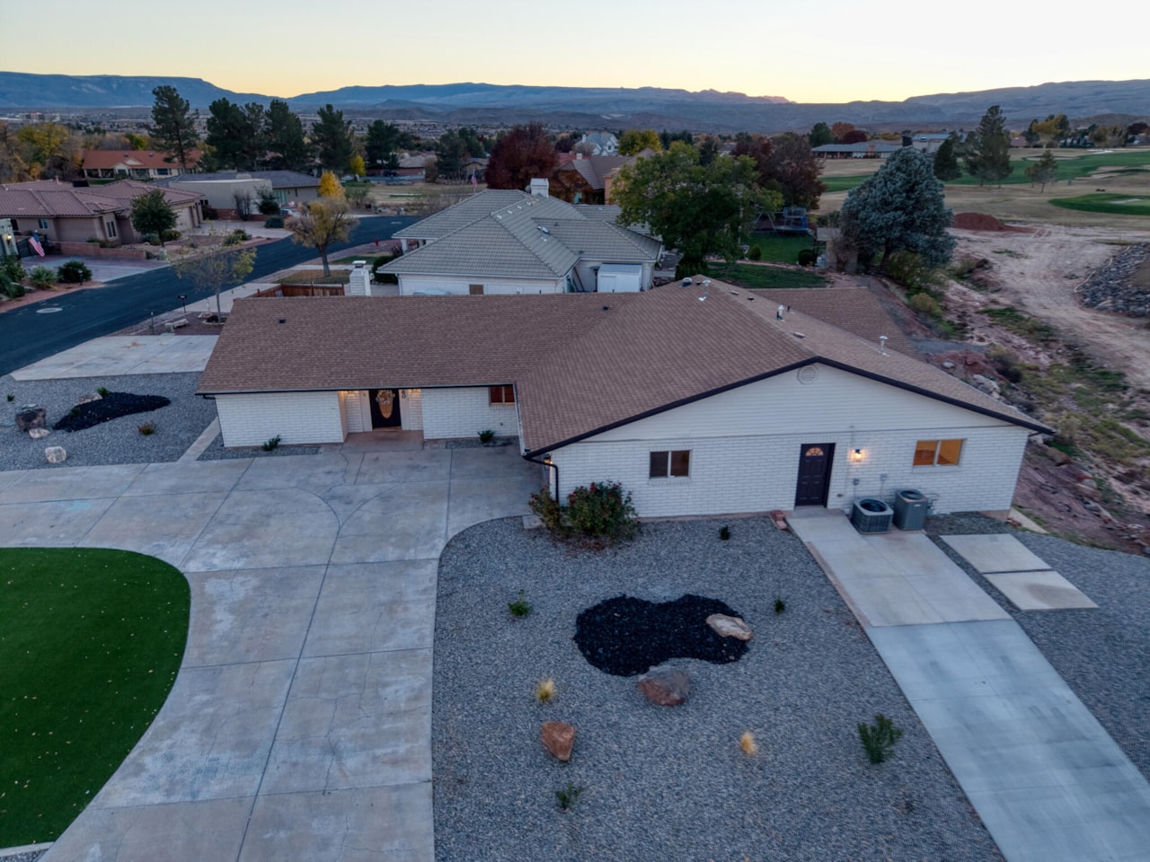 3360 S Chaparral DR St George, UT 84790 home for sale, MLS#25-267104 - Erika Rogers Photo 69