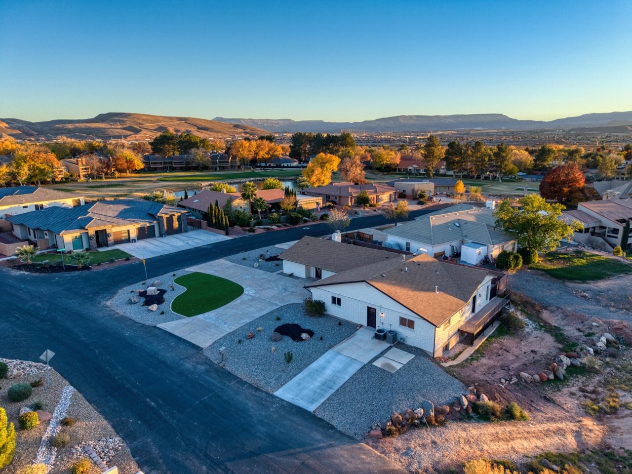 3360 S Chaparral DR St George, UT 84790 home for sale, MLS#25-267104 - Erika Rogers Photo 75