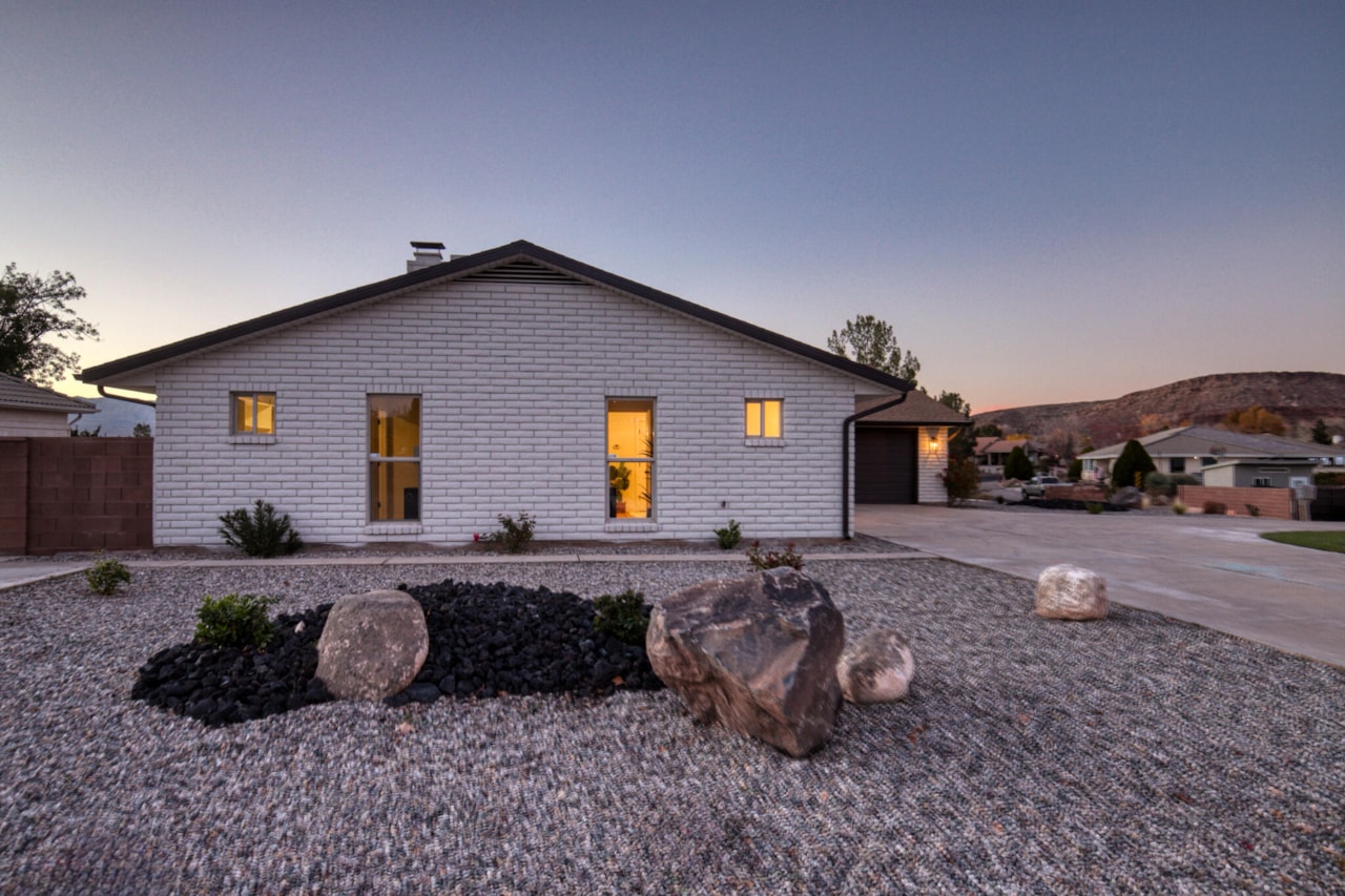 3360 S Chaparral DR St George, UT 84790 home for sale, MLS#25-267104 - Erika Rogers Photo 81