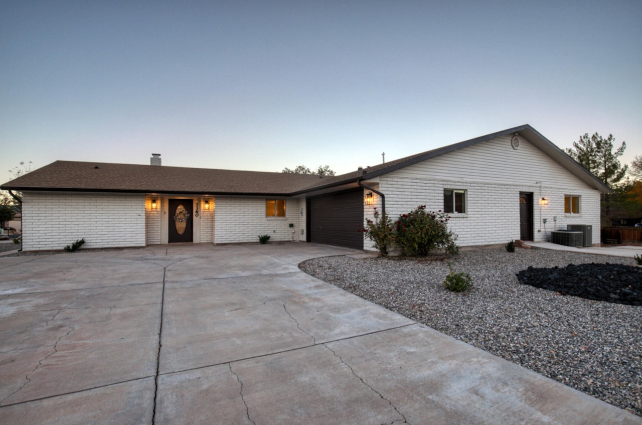 3360 S Chaparral DR St George, UT 84790 home for sale, MLS#25-267104 - Erika Rogers Photo 82