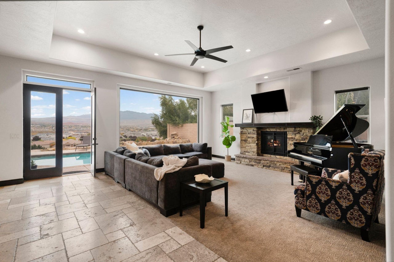 1489 S 2670  E St George, UT 84790 home for sale, MLS#25-266814 - Erika Rogers Photo 14