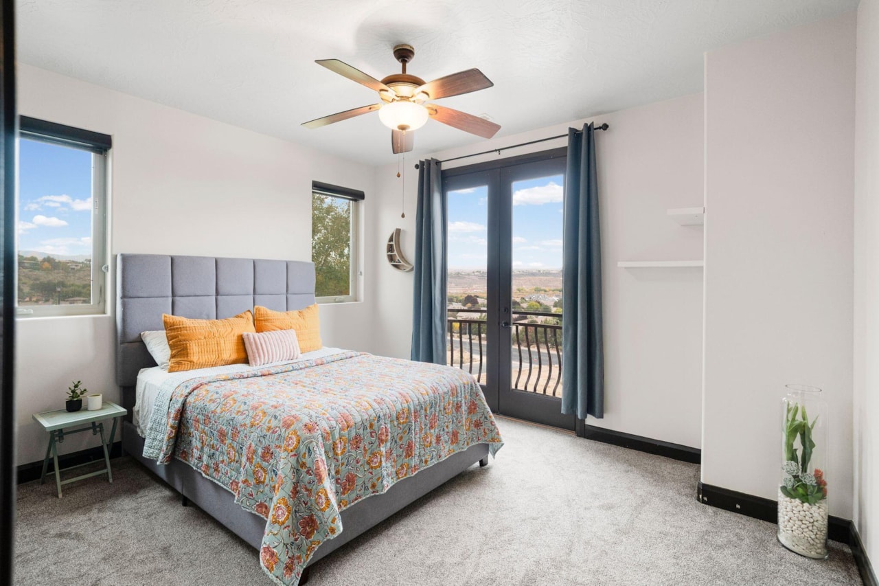 1489 S 2670  E St George, UT 84790 home for sale, MLS#25-266814 - Erika Rogers Photo 29