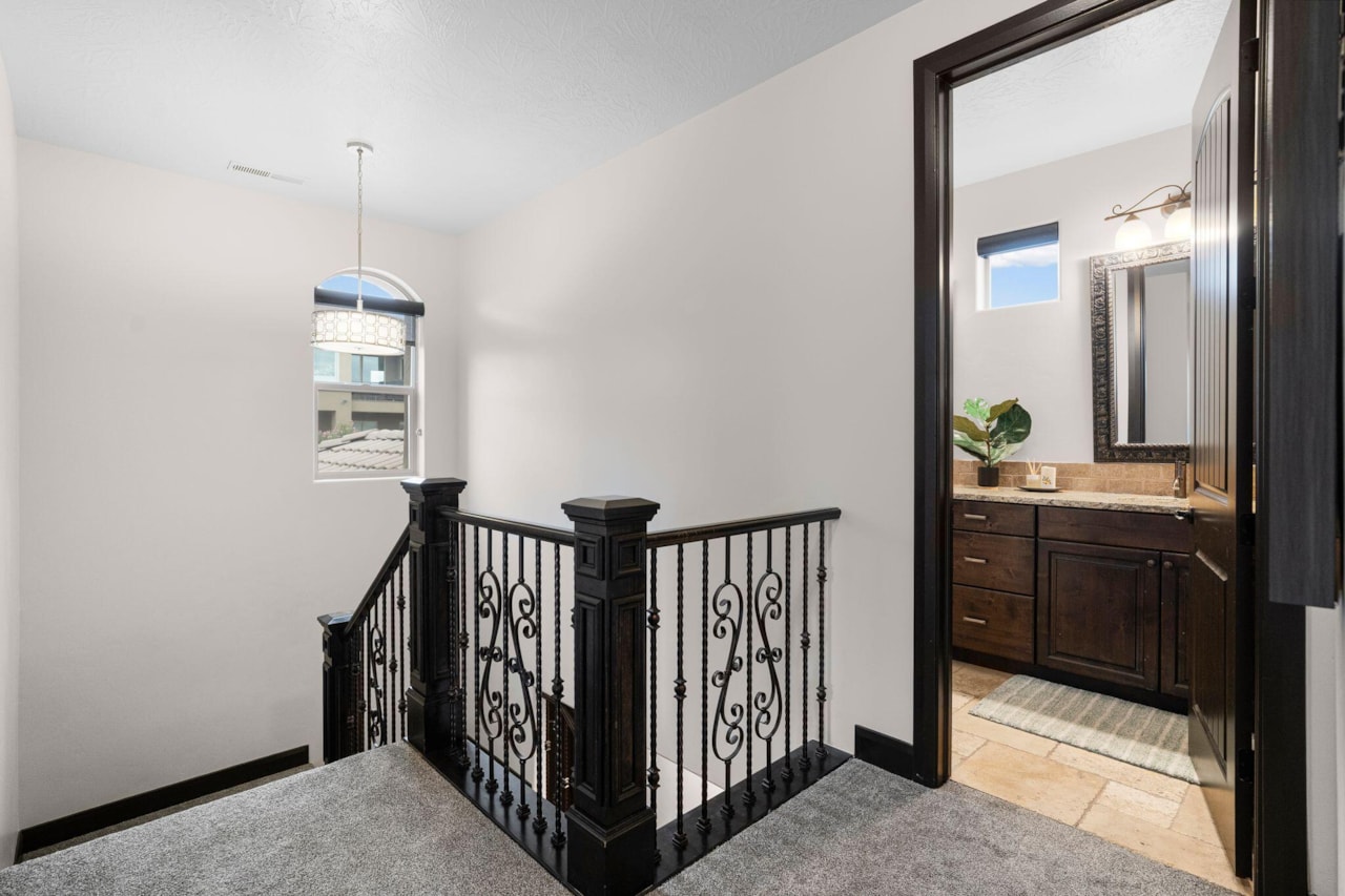 1489 S 2670  E St George, UT 84790 home for sale, MLS#25-266814 - Erika Rogers Photo 44