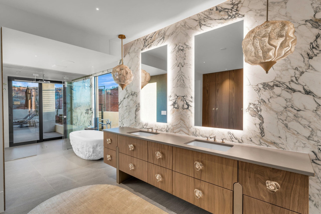 63 E Colima RD Washington, UT 84780 home for sale, MLS#25-258462 - Erika Rogers Photo 2