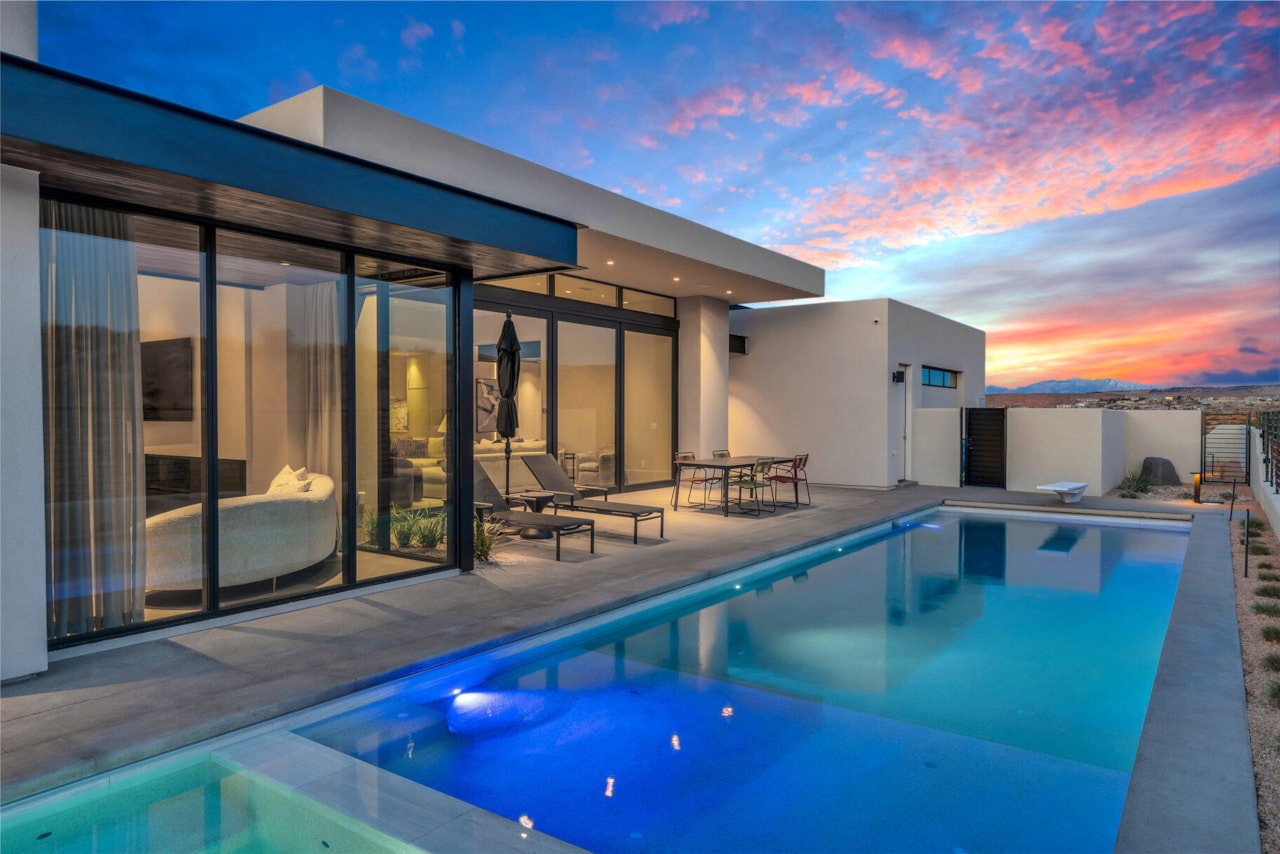 63 E Colima RD Washington, UT 84780 home for sale, MLS#25-258462 - Erika Rogers Photo 4