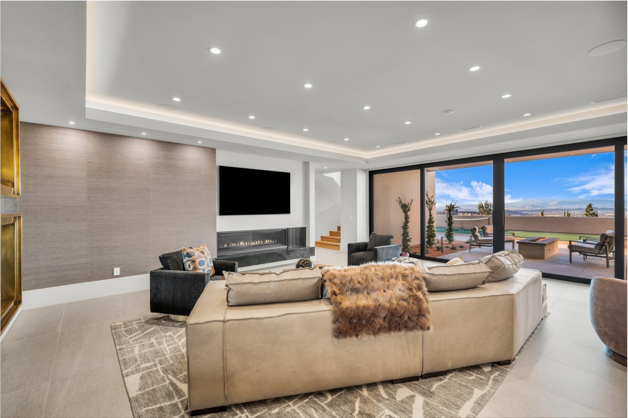 63 E Colima RD Washington, UT 84780 home for sale, MLS#25-258462 - Erika Rogers Photo 56