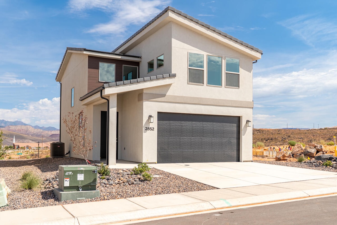 Lot 211 Paraiso Hurricane, UT 84737 home for sale, MLS#25-267126 - Erika Rogers