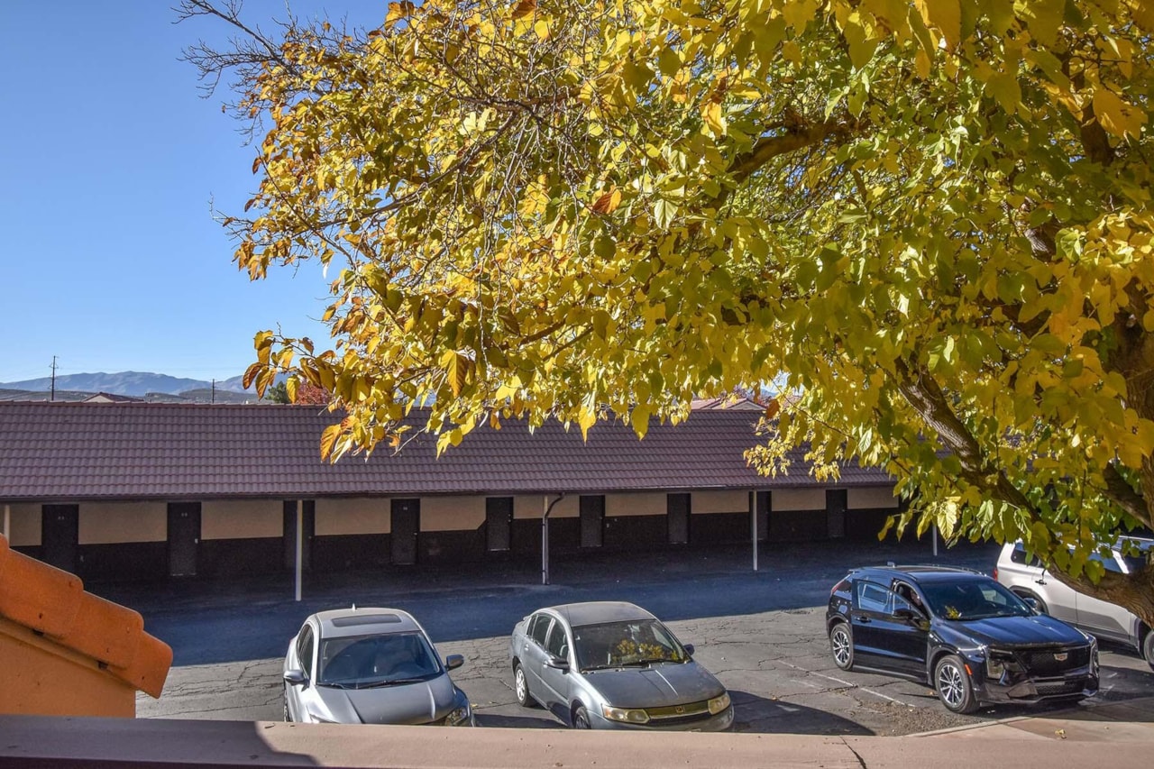 860 S Village #O8 St George, UT 84770 condo for sale, MLS#25-267145 - Erika Rogers Photo 6