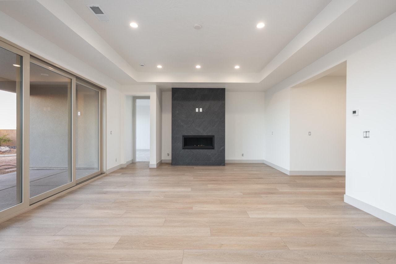 1579 N Horizon Parkway #124 Washington, UT 84780 home for sale, MLS#25-265646 - Erika Rogers Photo 9