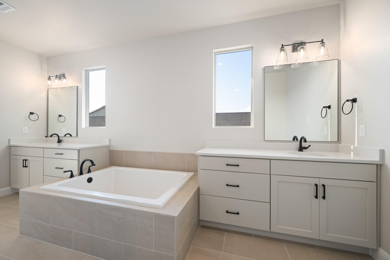 1545 N Daylight ST #129 Washington, UT 84780 home for sale, MLS#25-265654 - Erika Rogers Photo 9