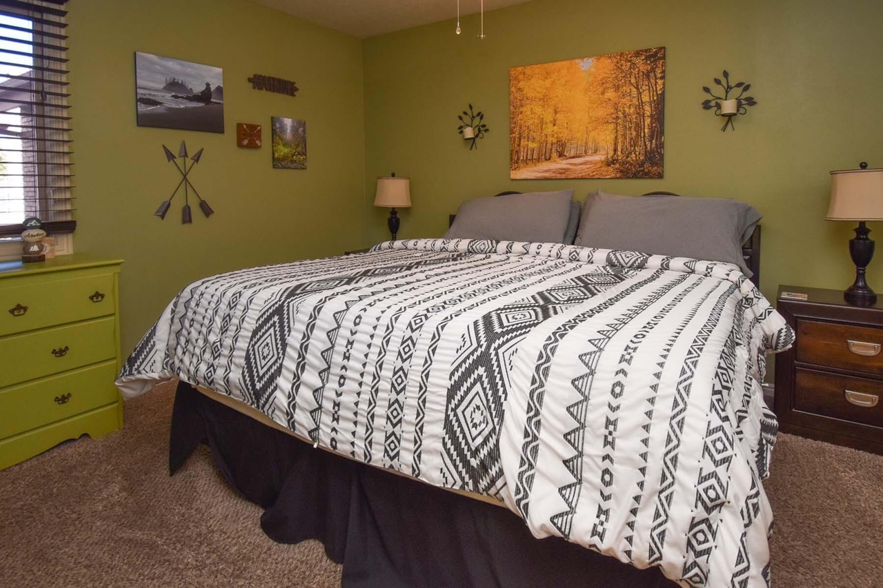 860 S Village #O8 St George, UT 84770 condo for sale, MLS#25-267145 - Erika Rogers Photo 17