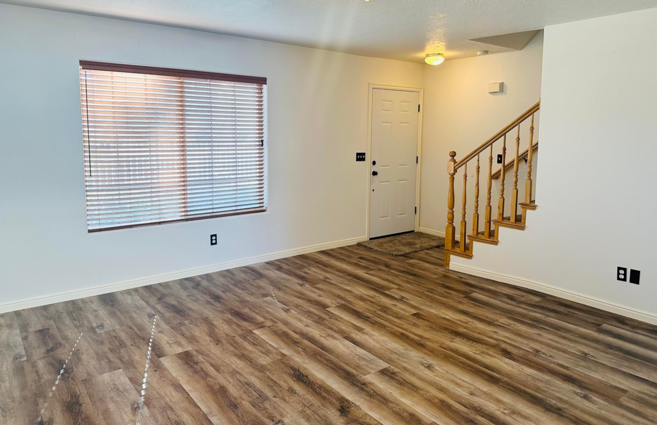 1735 W 540  N #1202 St George, UT 84770 home for sale, MLS#25-267158 - Erika Rogers Photo 2