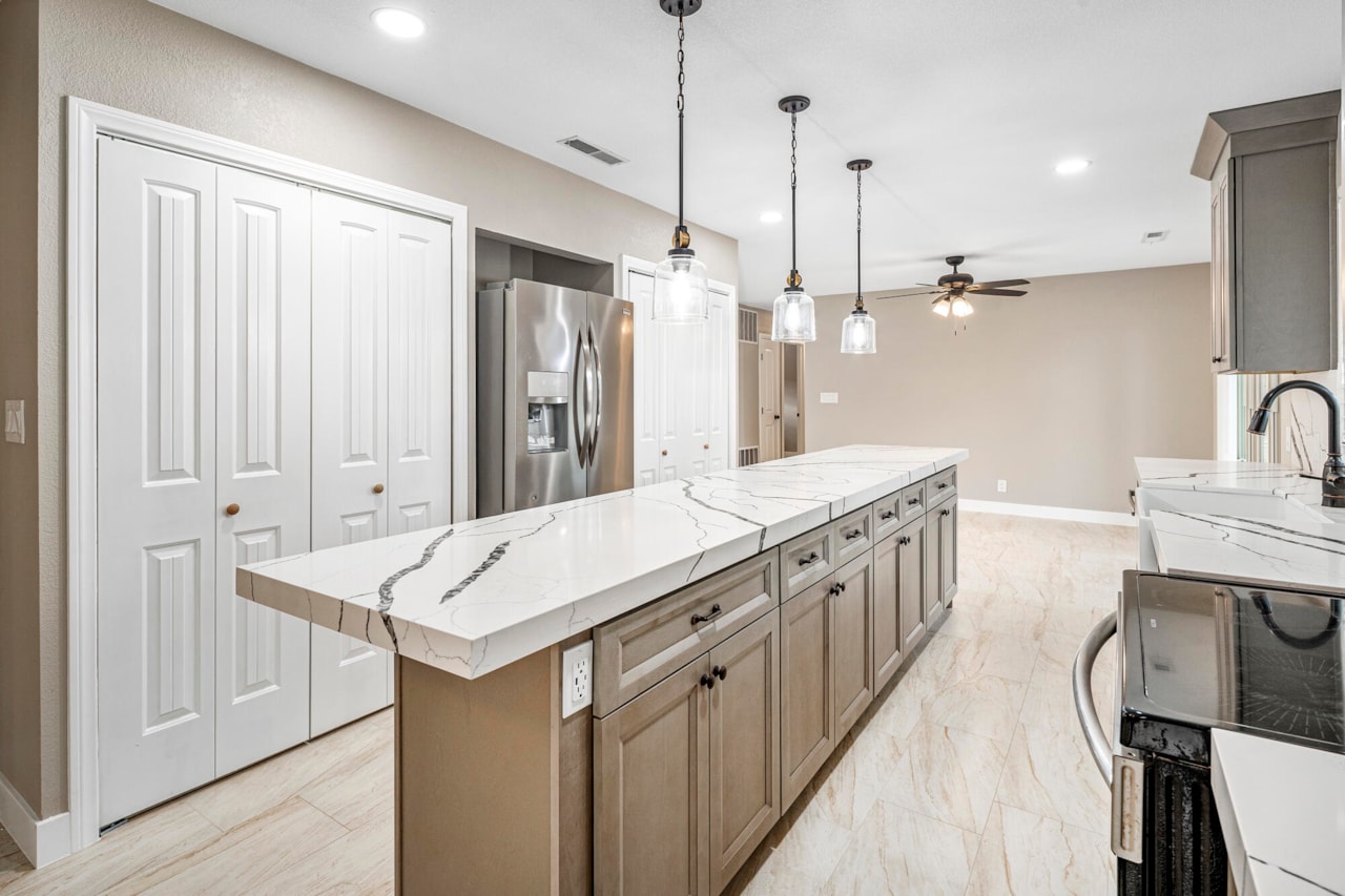 3407 S Comanche RD St George, UT 84790 home for sale, MLS#25-267157 - Erika Rogers Photo 12