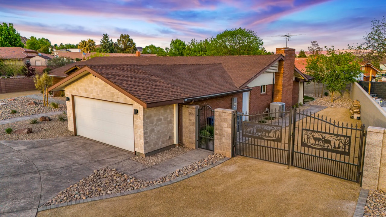 3407 S Comanche RD St George, UT 84790 home for sale, MLS#25-267157 - Erika Rogers Photo 40