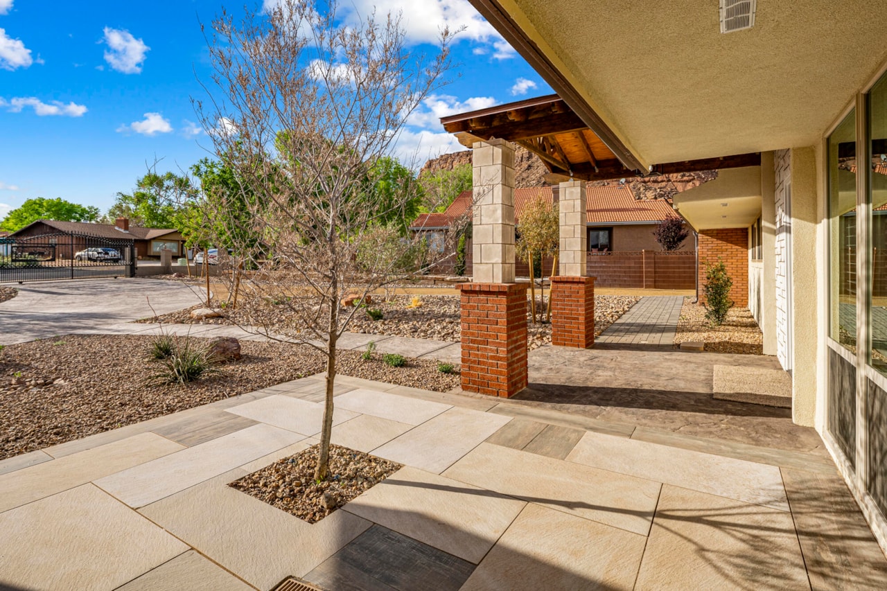 3407 S Comanche RD St George, UT 84790 home for sale, MLS#25-267157 - Erika Rogers Photo 43