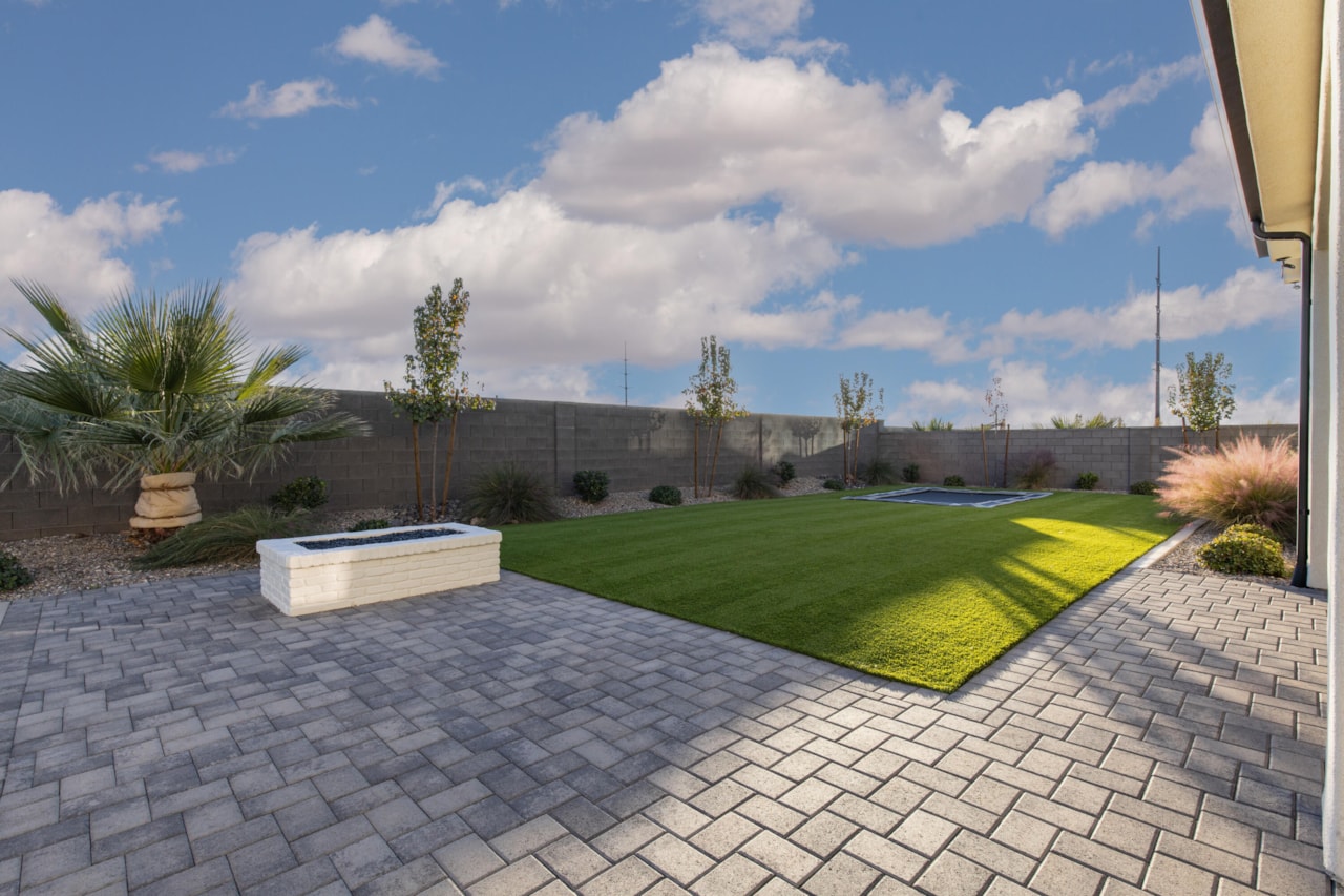 624 E Pine ST Washington, UT 84780 home for sale, MLS#25-266988 - Erika Rogers Photo 6