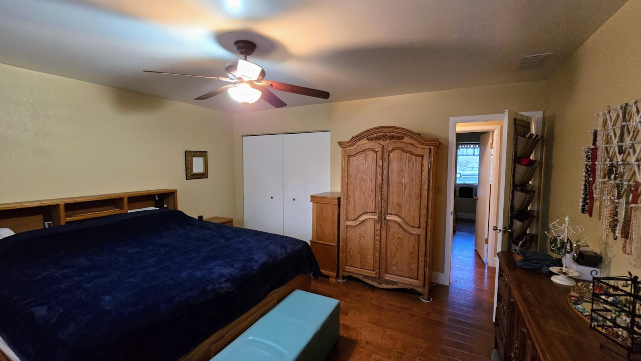 651 N Quail Ridge DR Washington, UT 84780 home for sale, MLS#25-267175 - Erika Rogers Photo 12