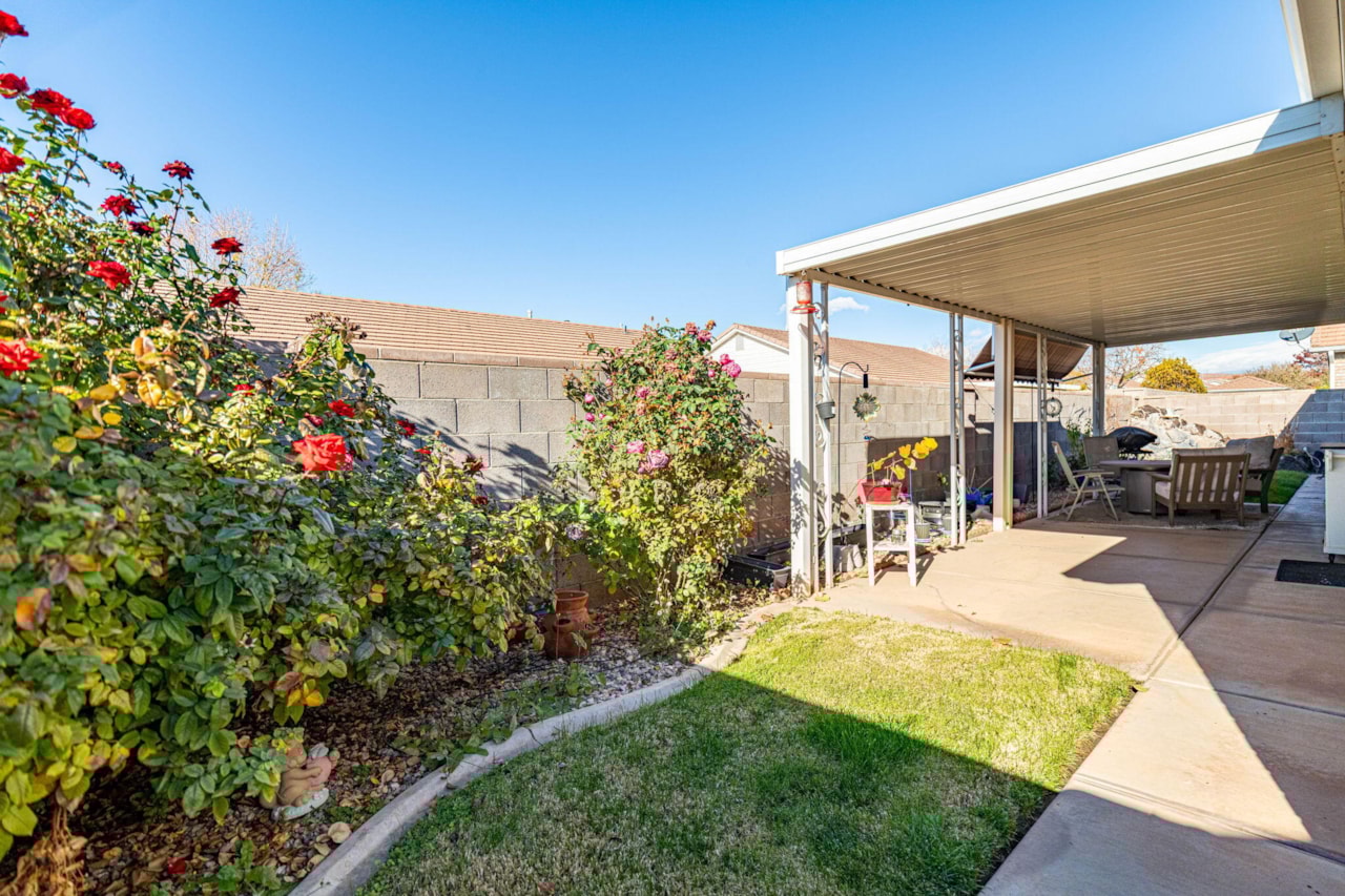 1134 E 900  S #27 St George, UT 84790 home for sale, MLS#25-267180 - Erika Rogers Photo 17