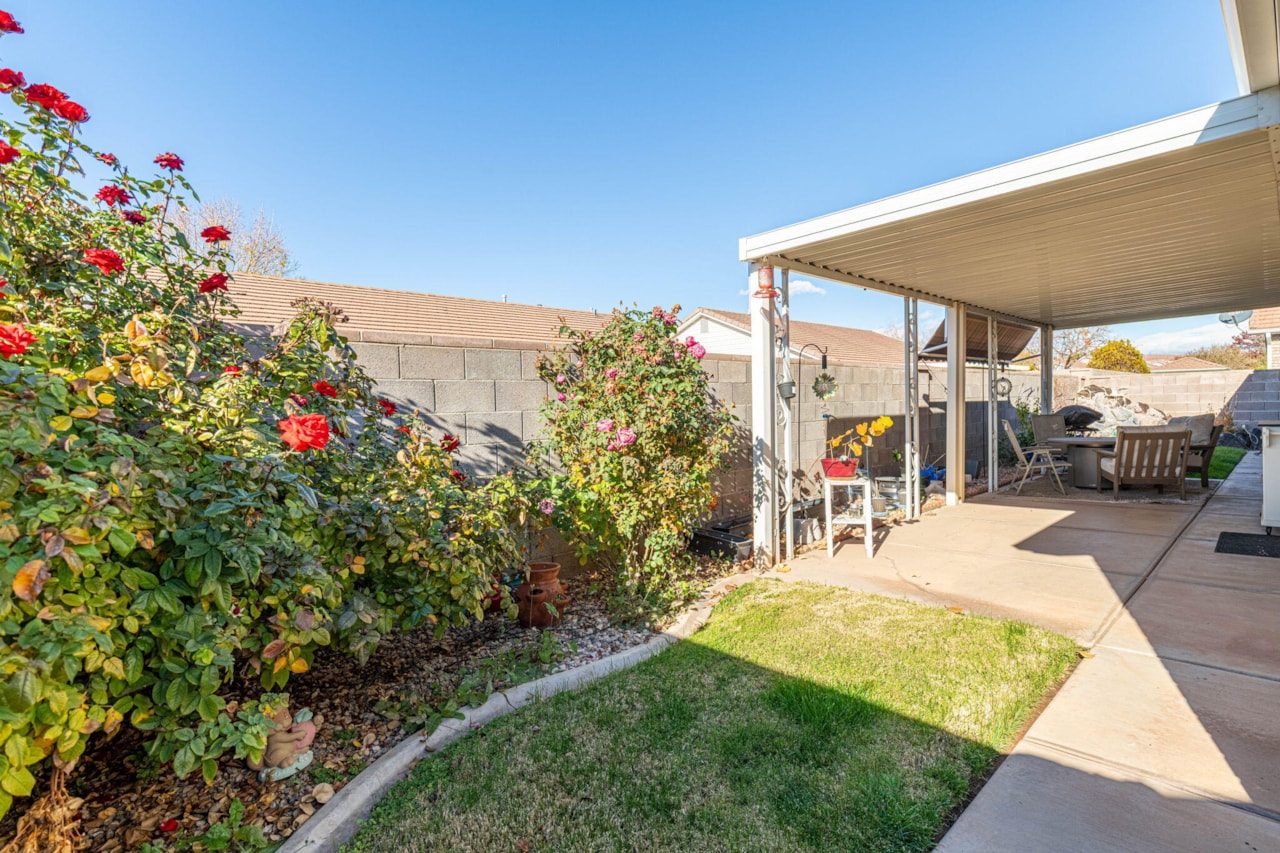 1134 E 900  S #27 St George, UT 84790 home for sale, MLS#25-267180 - Erika Rogers Photo 18