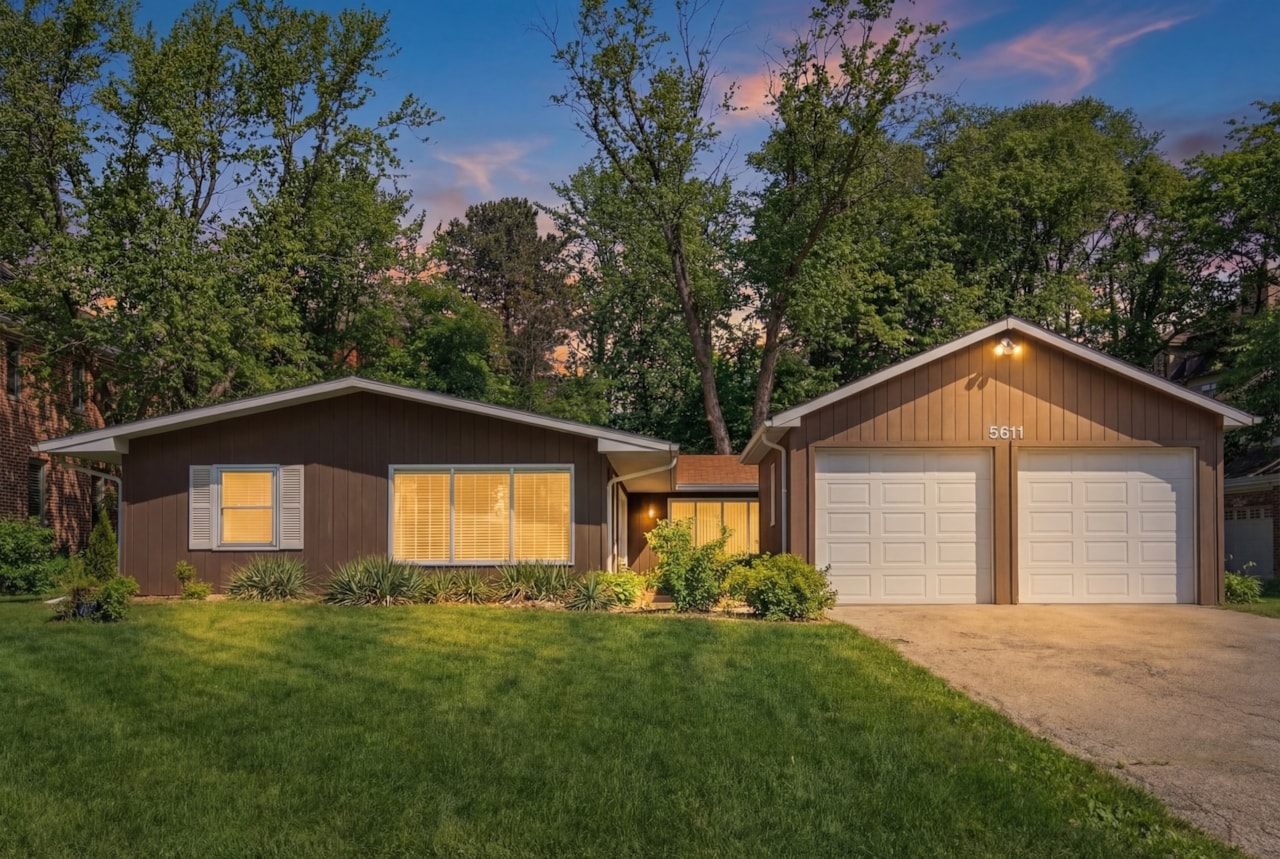 5611 S Quincy St S Hinsdale, IL 60521 | MLS 12527865