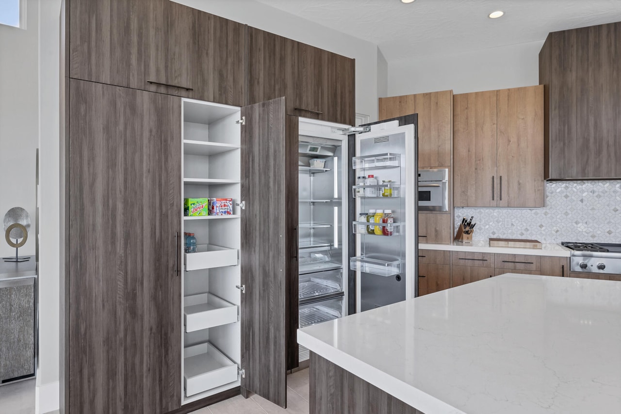 1648 S Quartz DR St George, UT 84790 home for sale, MLS#25-267190 - Erika Rogers Photo 16