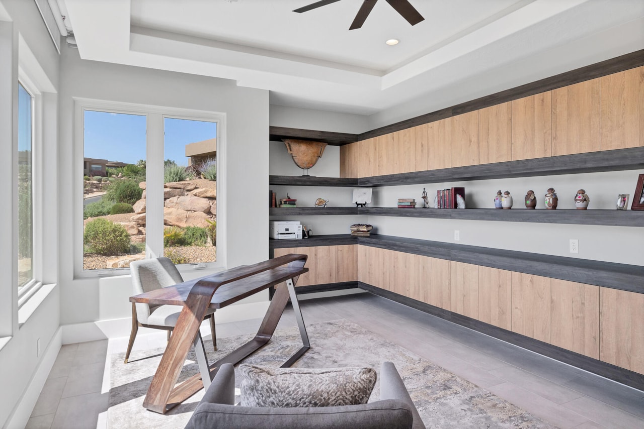 1648 S Quartz DR St George, UT 84790 home for sale, MLS#25-267190 - Erika Rogers Photo 24