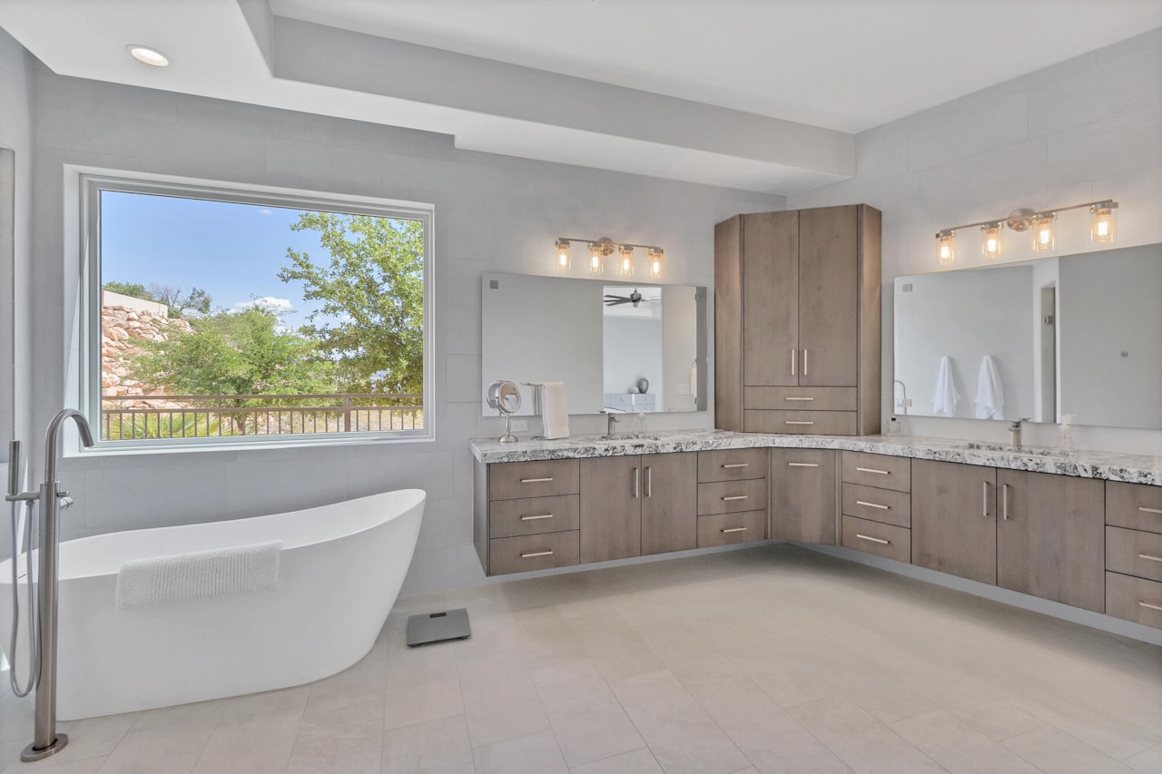 1648 S Quartz DR St George, UT 84790 home for sale, MLS#25-267190 - Erika Rogers Photo 32