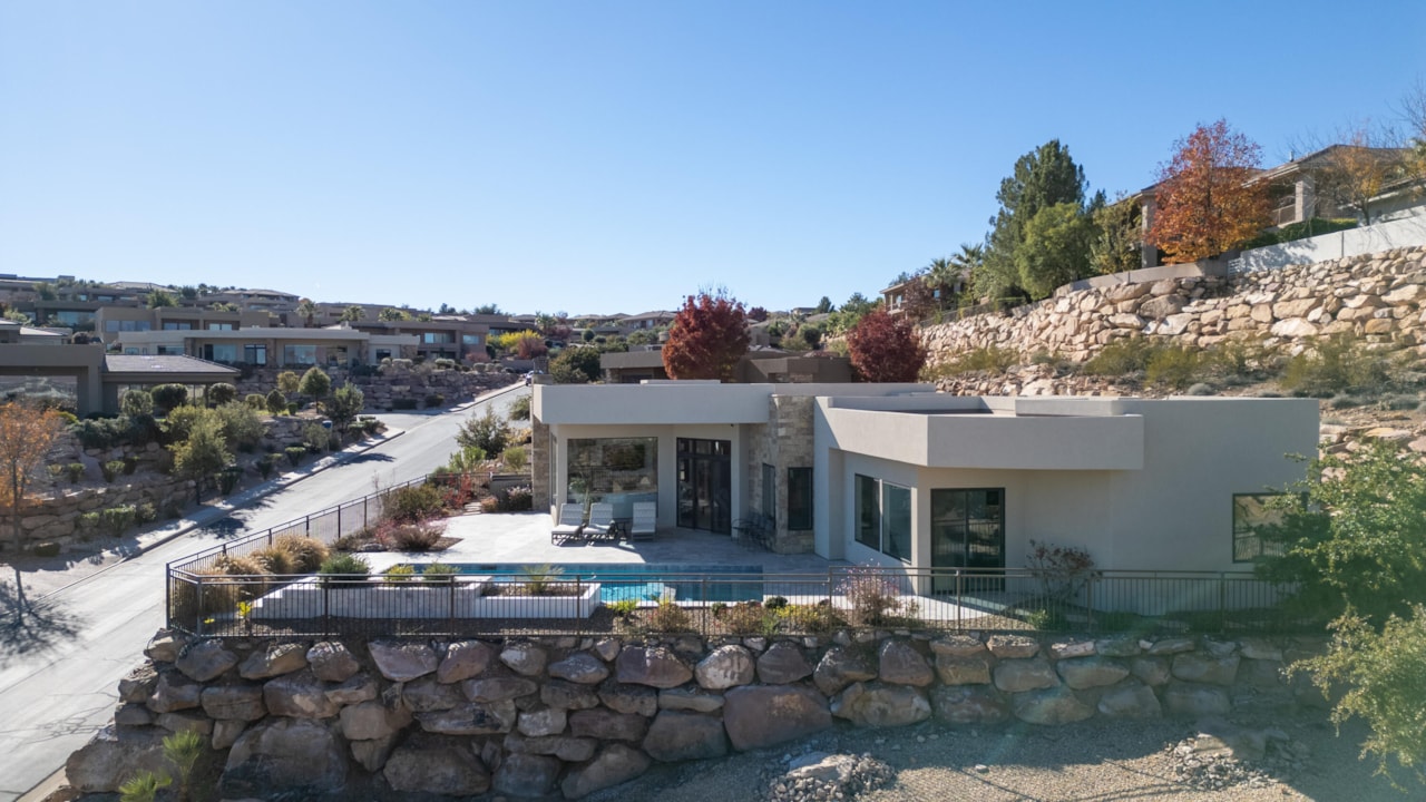 1648 S Quartz DR St George, UT 84790 home for sale, MLS#25-267190 - Erika Rogers Photo 60