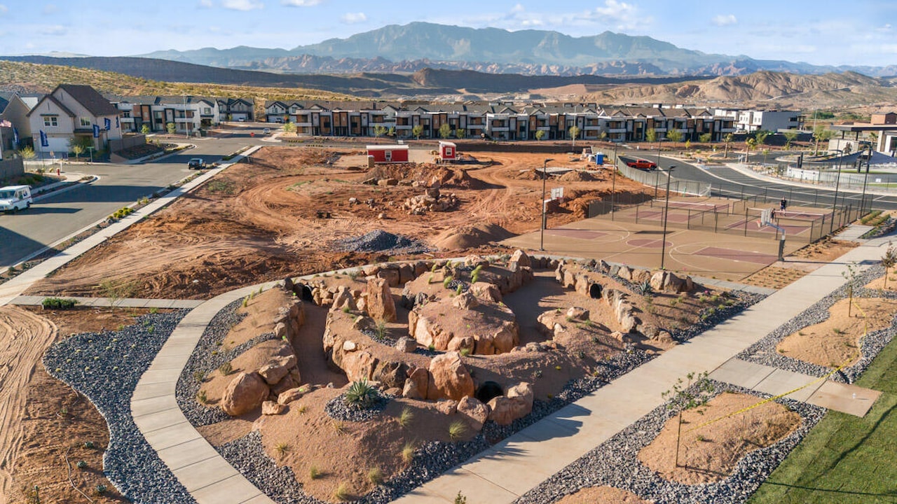 1492 S Sinawava DR #4130 Washington, UT 84780 home for sale, MLS#25-267168 - Erika Rogers Photo 4