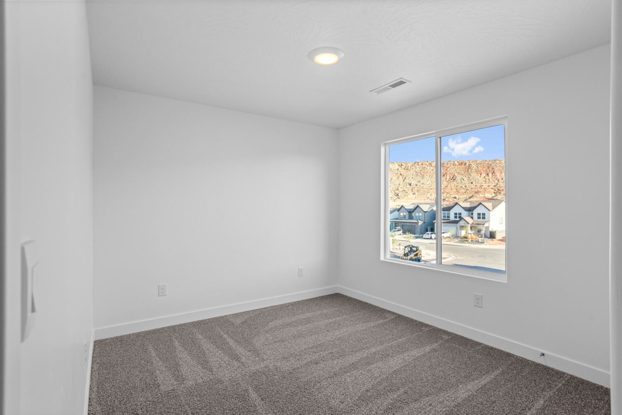 1492 S Sinawava DR #4130 Washington, UT 84780 home for sale, MLS#25-267168 - Erika Rogers Photo 16