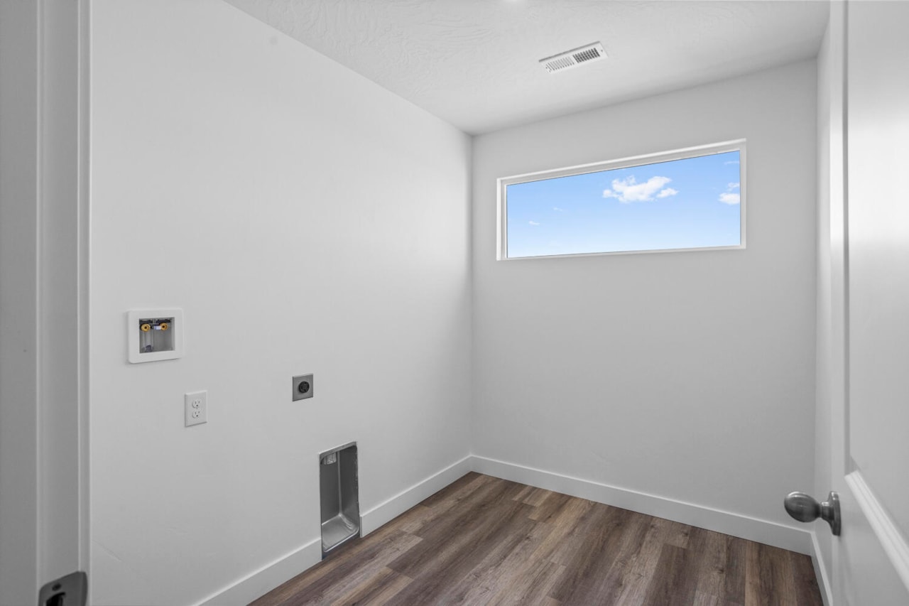 1492 S Sinawava DR #4130 Washington, UT 84780 home for sale, MLS#25-267168 - Erika Rogers Photo 26