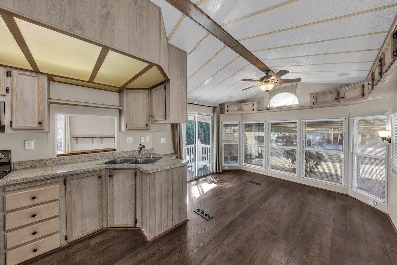 448 E Telegraph ST #87 Washington, UT 84780 home for sale, MLS#25-267219 - Erika Rogers Photo 5