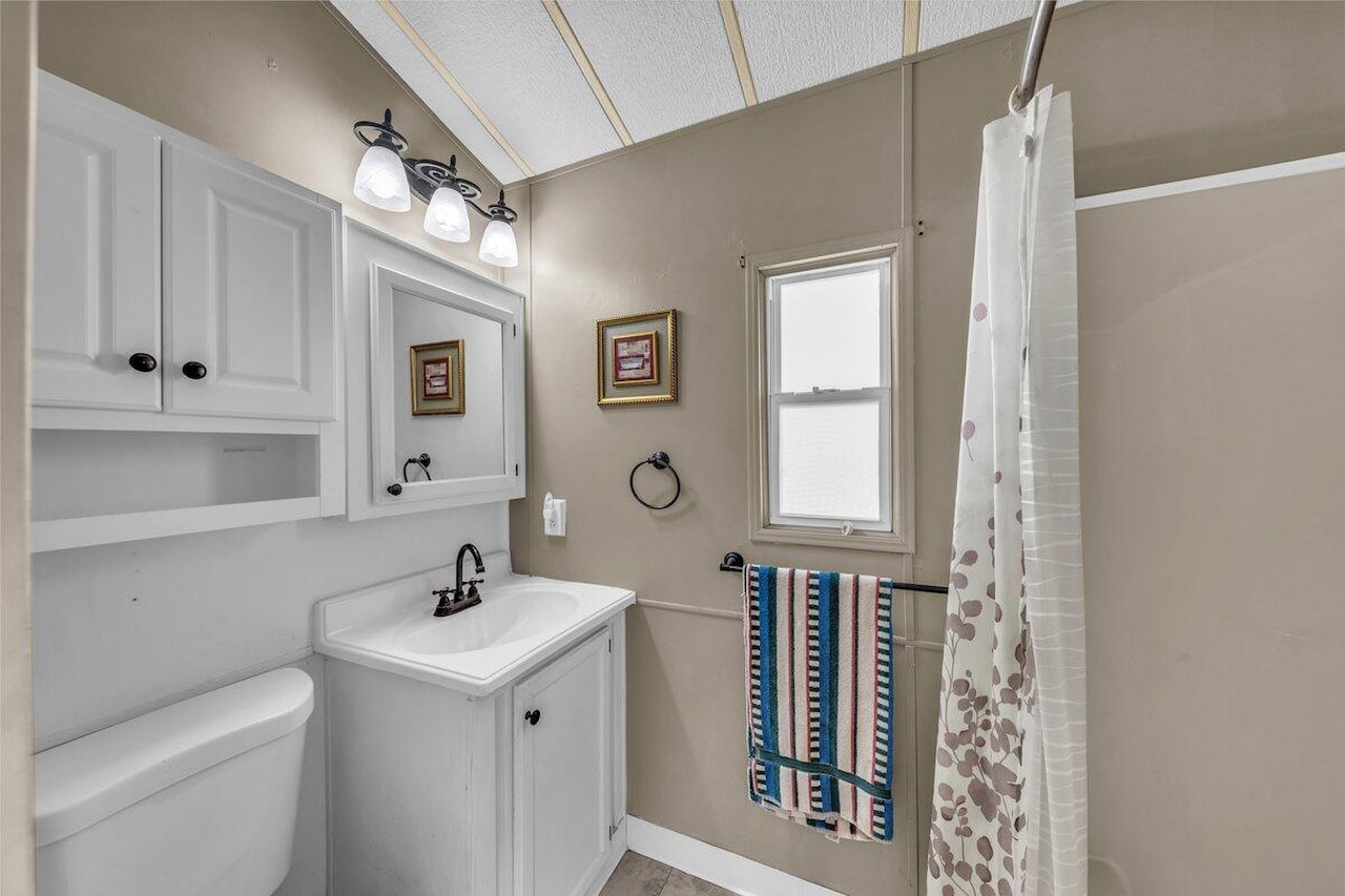 448 E Telegraph ST #87 Washington, UT 84780 home for sale, MLS#25-267219 - Erika Rogers Photo 8