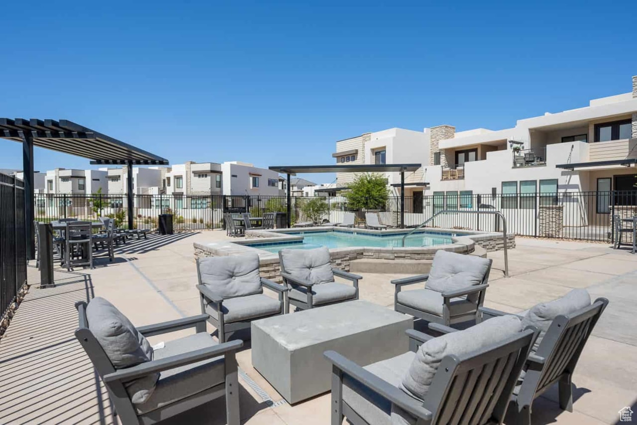 710 W Akoya Pearl ST #84 St George, UT 84790 home for sale, MLS#25-267194 - Erika Rogers Photo 29