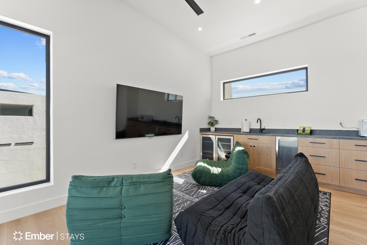 780 W Akoya Pearl ST St George, UT 84790 home for sale, MLS#25-267218 - Erika Rogers Photo 22