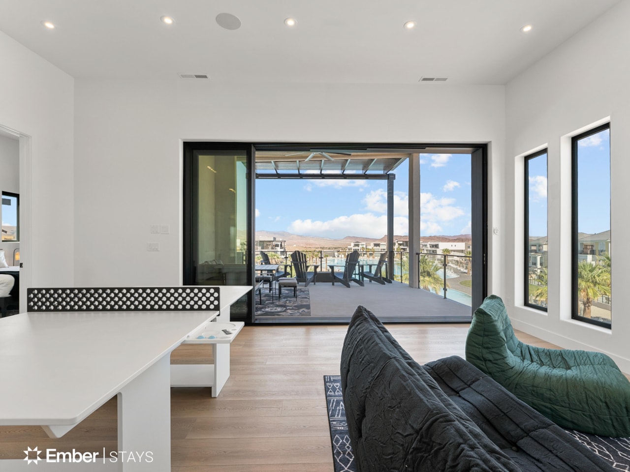 780 W Akoya Pearl ST St George, UT 84790 home for sale, MLS#25-267218 - Erika Rogers Photo 24