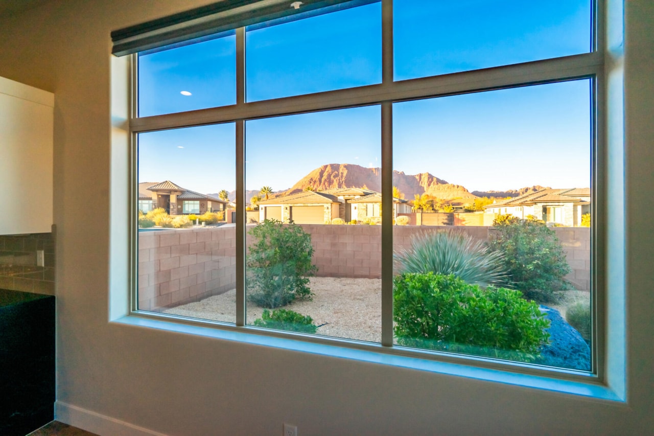 2872 N Kenzies Way Santa Clara, UT 84765 home for sale, MLS#25-267229 - Erika Rogers Photo 32