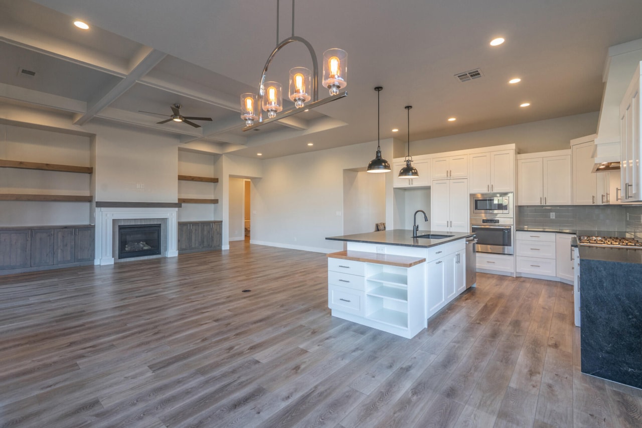 2872 N Kenzies Way Santa Clara, UT 84765 home for sale, MLS#25-267229 - Erika Rogers Photo 33