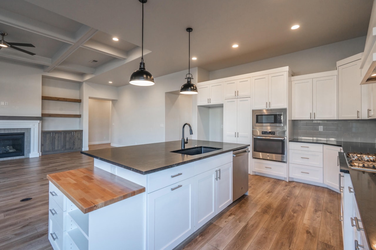 2872 N Kenzies Way Santa Clara, UT 84765 home for sale, MLS#25-267229 - Erika Rogers Photo 34