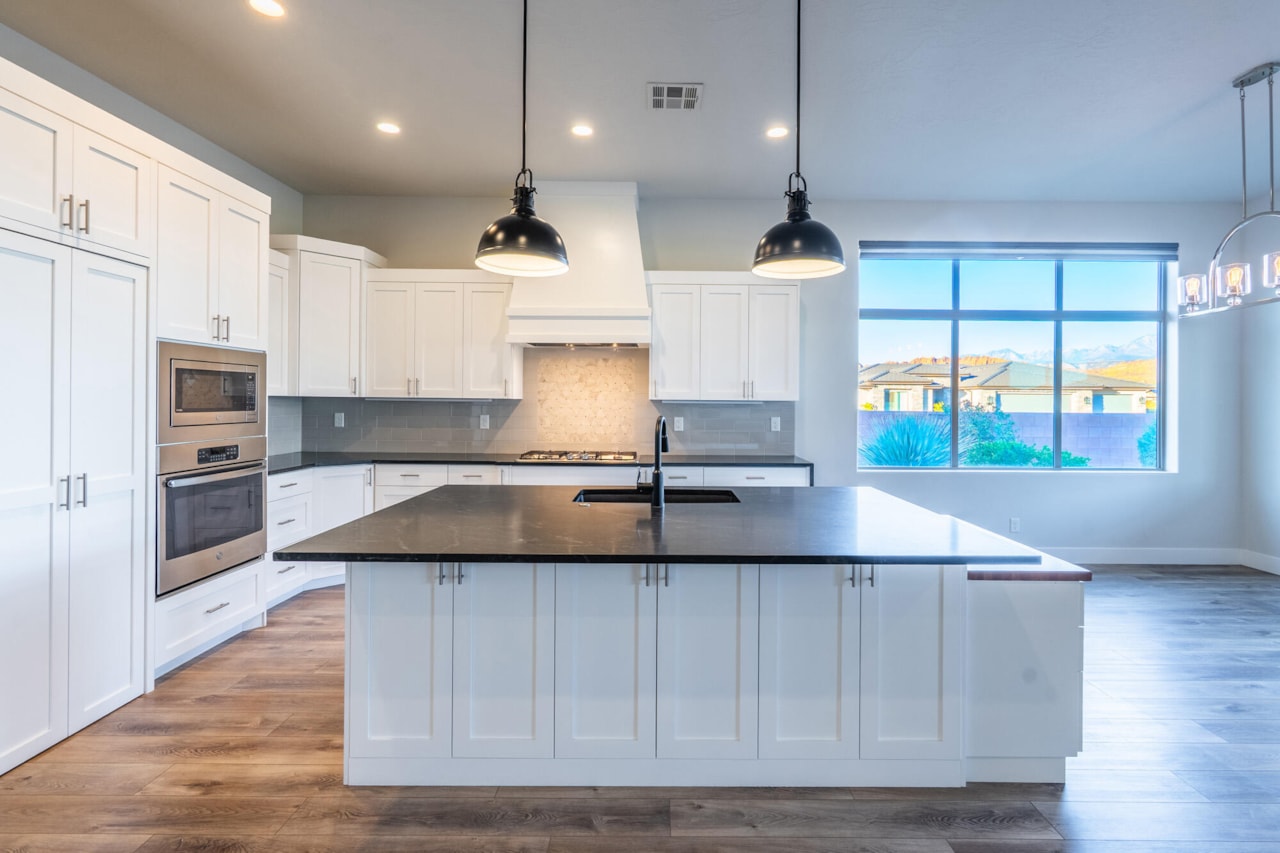 2872 N Kenzies Way Santa Clara, UT 84765 home for sale, MLS#25-267229 - Erika Rogers Photo 36