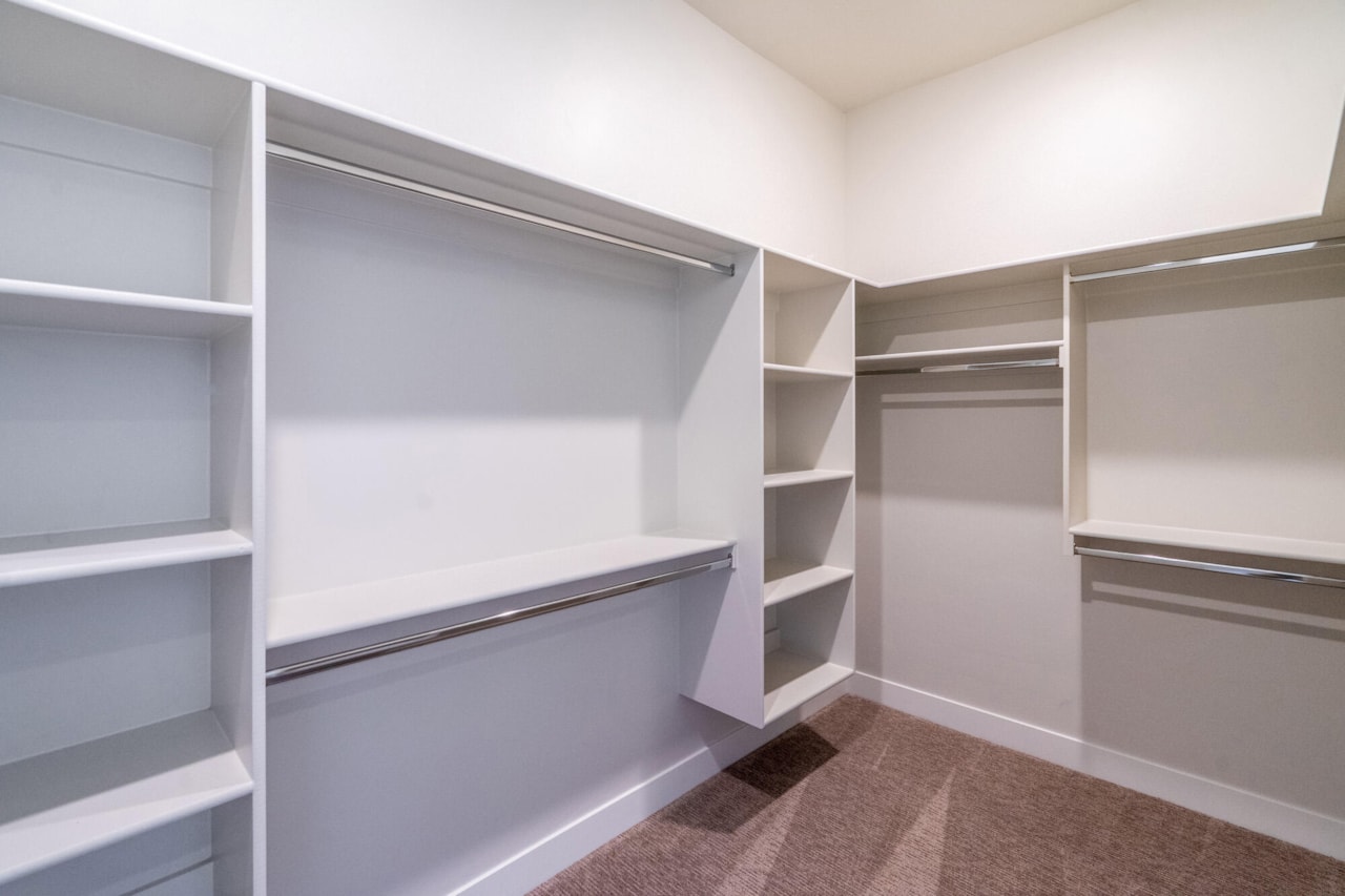 2872 N Kenzies Way Santa Clara, UT 84765 home for sale, MLS#25-267229 - Erika Rogers Photo 51