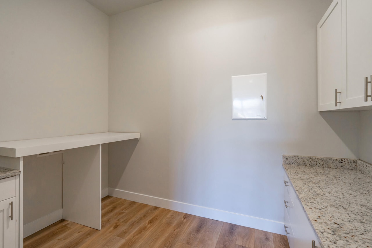 2872 N Kenzies Way Santa Clara, UT 84765 home for sale, MLS#25-267229 - Erika Rogers Photo 52