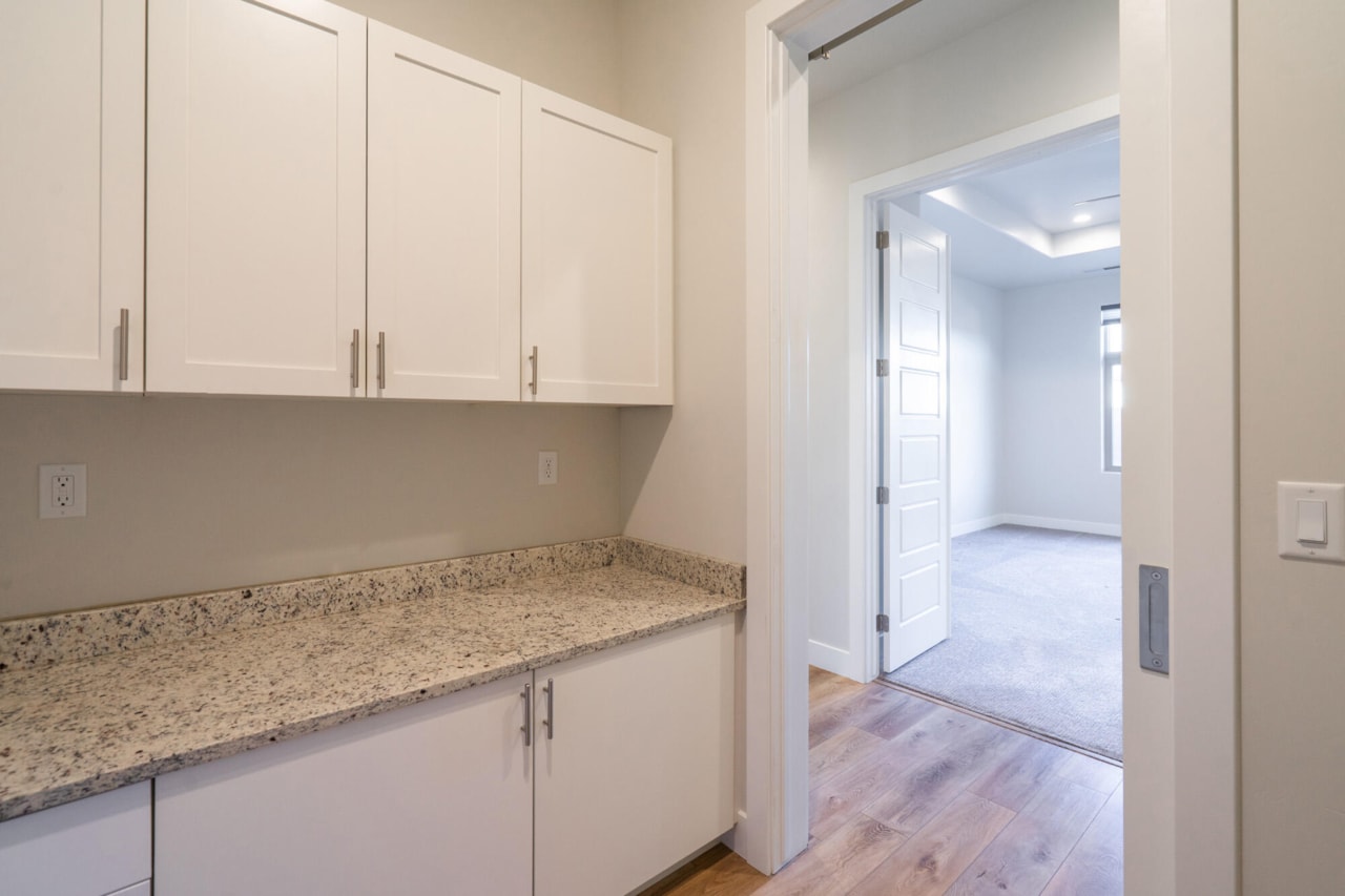 2872 N Kenzies Way Santa Clara, UT 84765 home for sale, MLS#25-267229 - Erika Rogers Photo 54