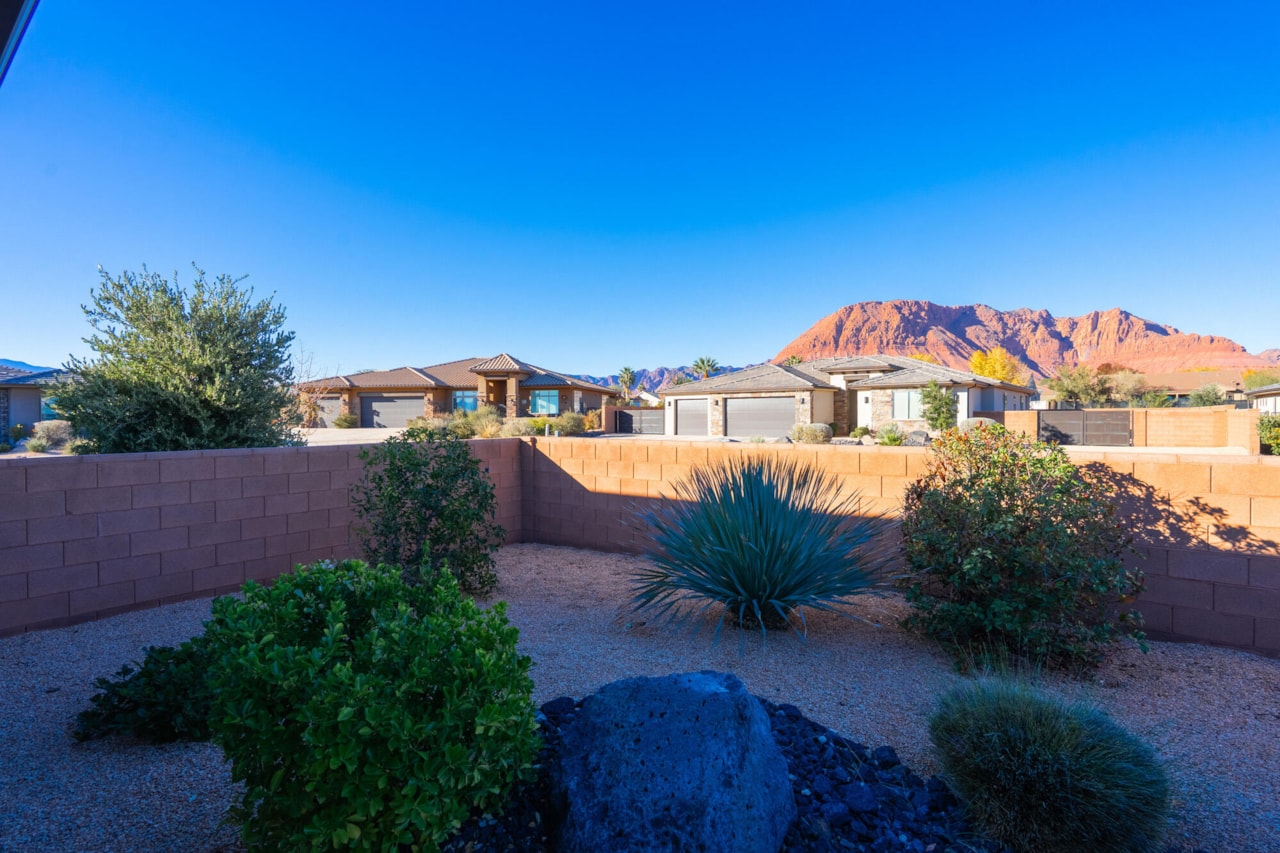 2872 N Kenzies Way Santa Clara, UT 84765 home for sale, MLS#25-267229 - Erika Rogers Photo 78