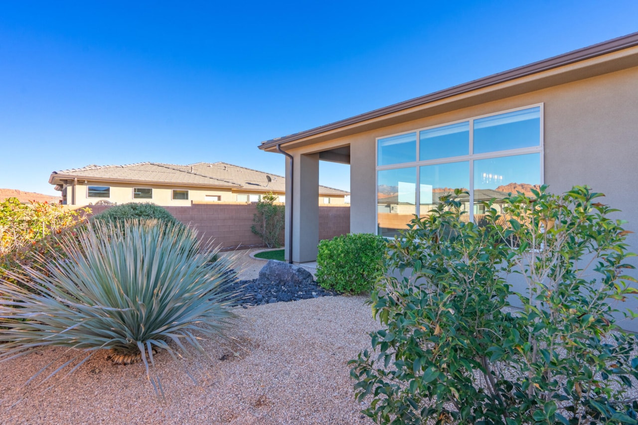 2872 N Kenzies Way Santa Clara, UT 84765 home for sale, MLS#25-267229 - Erika Rogers Photo 80