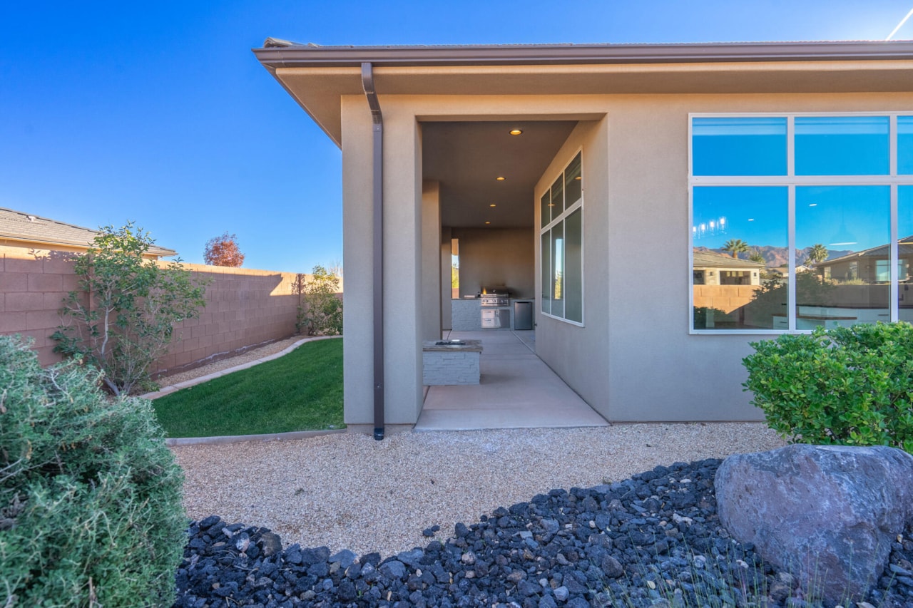 2872 N Kenzies Way Santa Clara, UT 84765 home for sale, MLS#25-267229 - Erika Rogers Photo 81