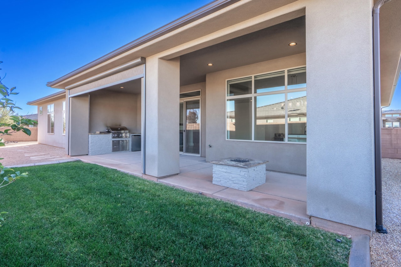 2872 N Kenzies Way Santa Clara, UT 84765 home for sale, MLS#25-267229 - Erika Rogers Photo 82