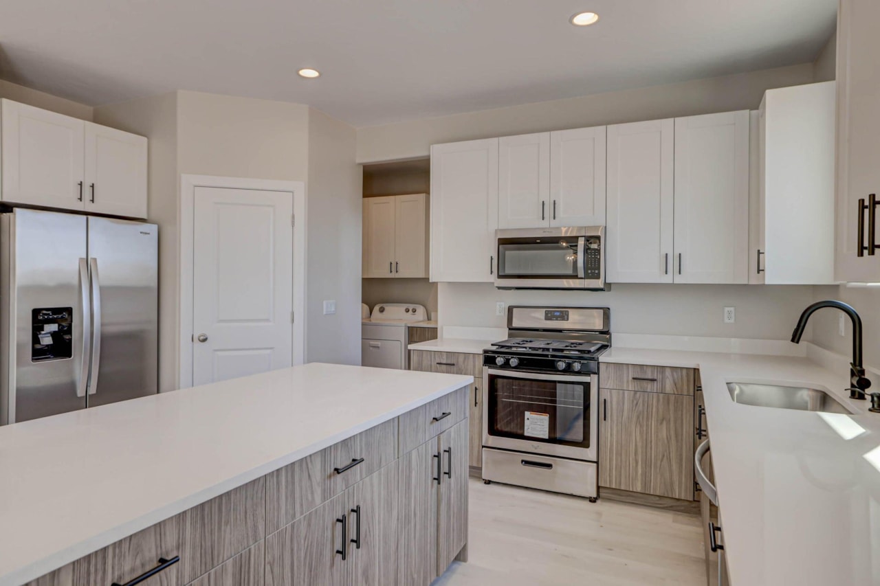 840 N Twin Lakes #424 St George, UT 84770 home for sale, MLS#25-267239 - Erika Rogers Photo 25