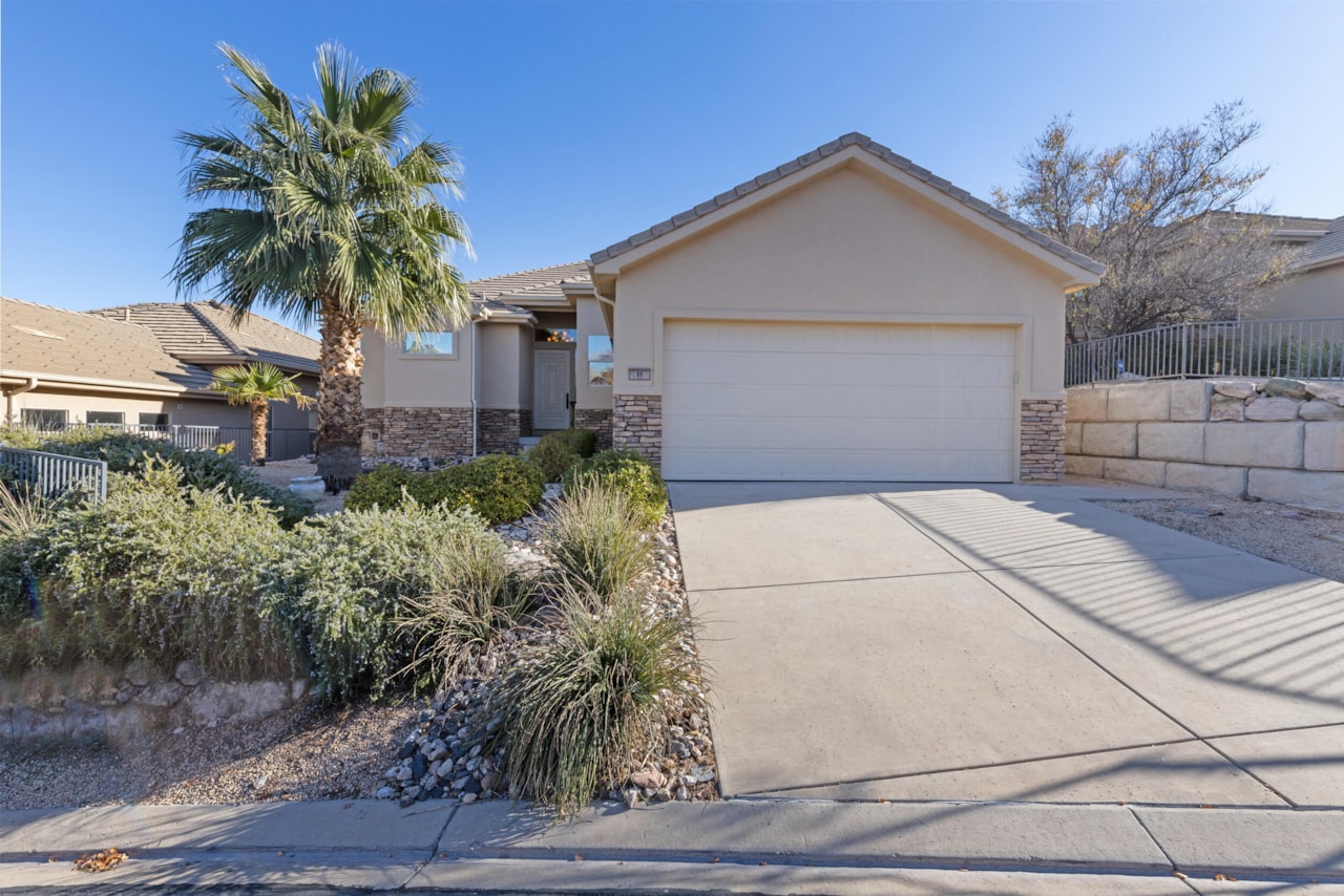 221 N Emeraud #11 St George, UT 84770 home for sale, MLS#25-267241 - Erika Rogers