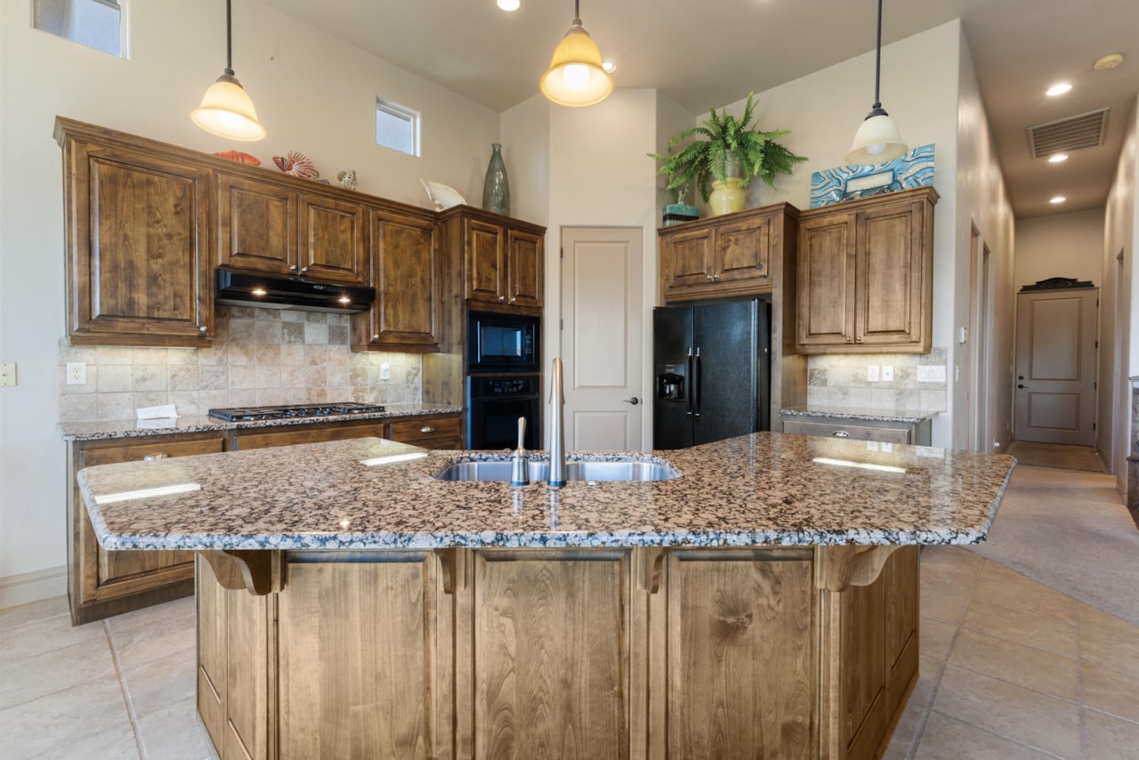 221 N Emeraud #11 St George, UT 84770 home for sale, MLS#25-267241 - Erika Rogers Photo 10